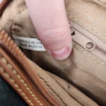 Thumbnail for Sac à bandoulière en simili-cuir Alfred Sung