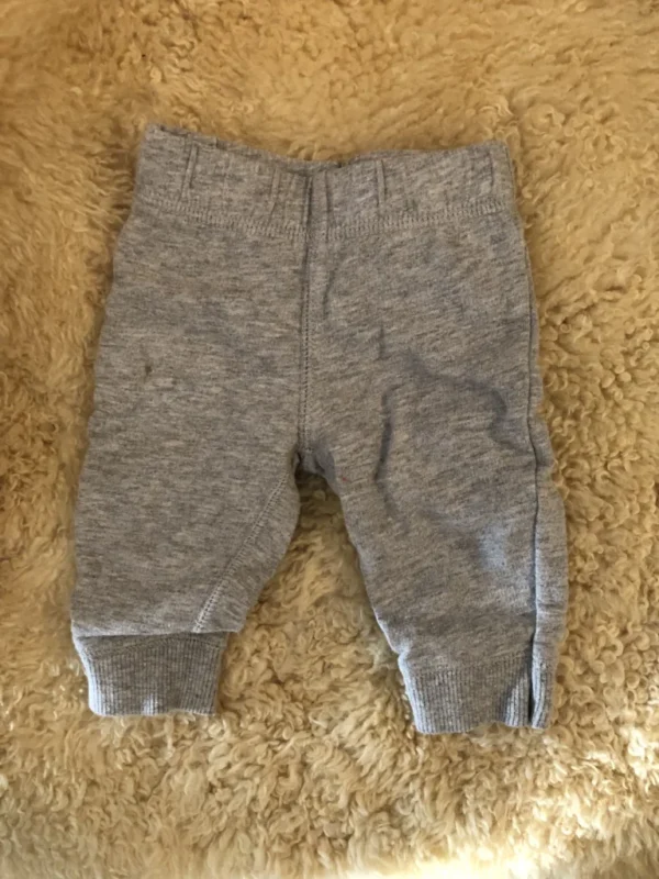 Featured image for Pantalon 3 mois joggings gris imparfait