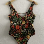 Thumbnail for Zara Trafaluc Collection Body camisole fleurie grandeur M