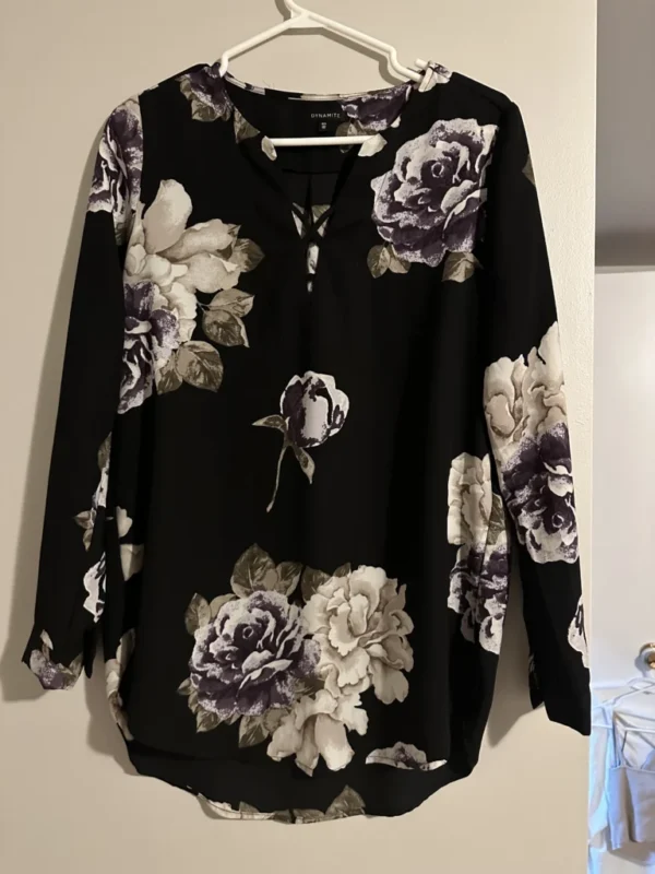 Featured image for Haut fleuri dynamite
