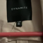 Thumbnail for Veste rose pâle dynamite