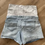 Thumbnail for Maternity shorts