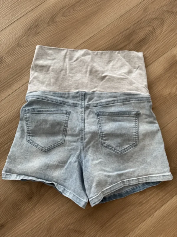 Image for Maternity shorts