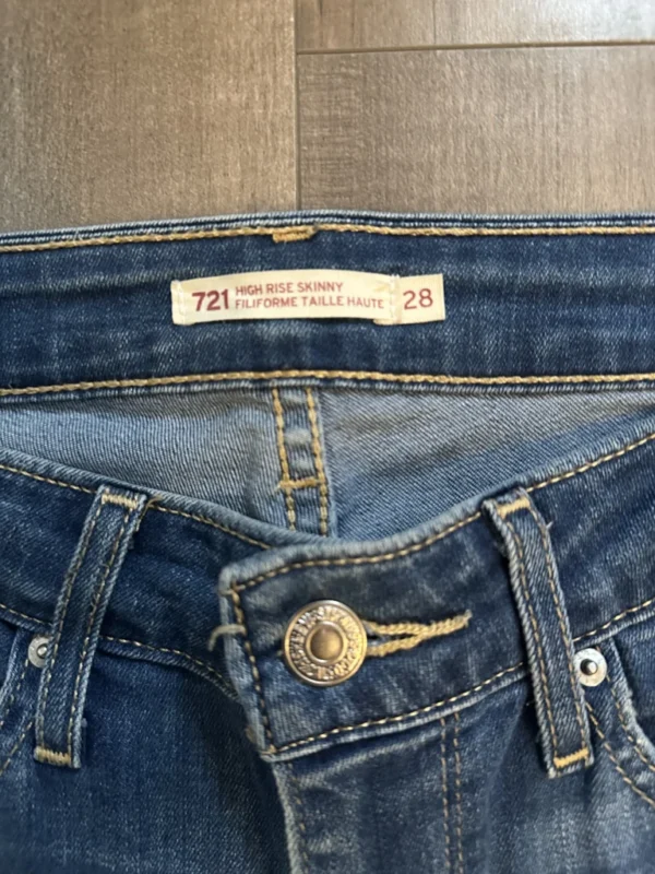 Image for Jeans Levi’s 721 High Rise Skinny - 28