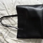 Thumbnail for Sac à main noir Kate Spade