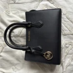 Featured thumbnail for Petit sac à main Michael Kors