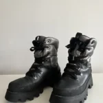 Thumbnail for Bottes Cougar taille 7 US / 37 FR