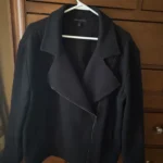 Featured thumbnail for Manteau noir court
