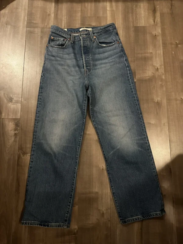 Featured image for Jeans Levi’s Ribcage straight - 28