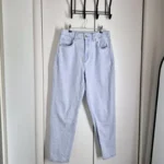 Featured thumbnail for Dynamite Claudia high-waisted jeans size 28