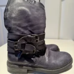 Featured thumbnail for Bottes en cuir