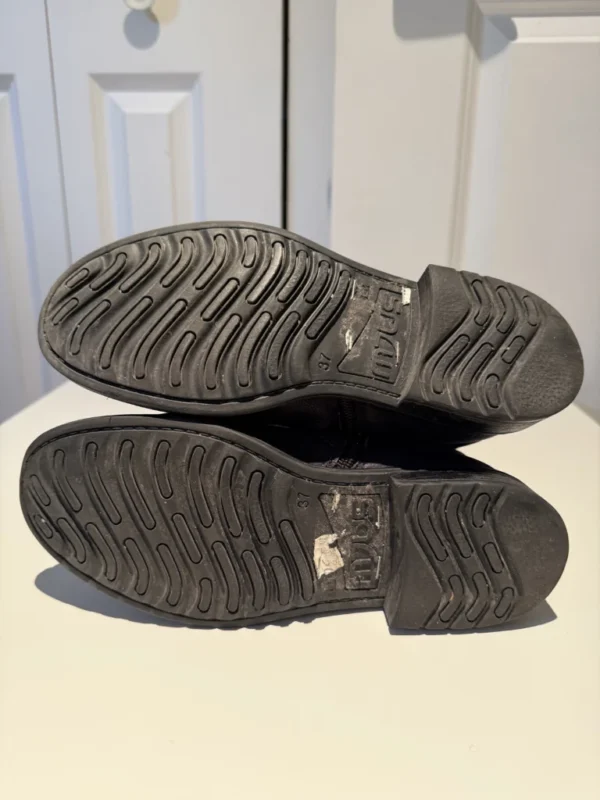 Image for Bottes en cuir