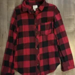 Featured thumbnail for Chemise rouge et noir