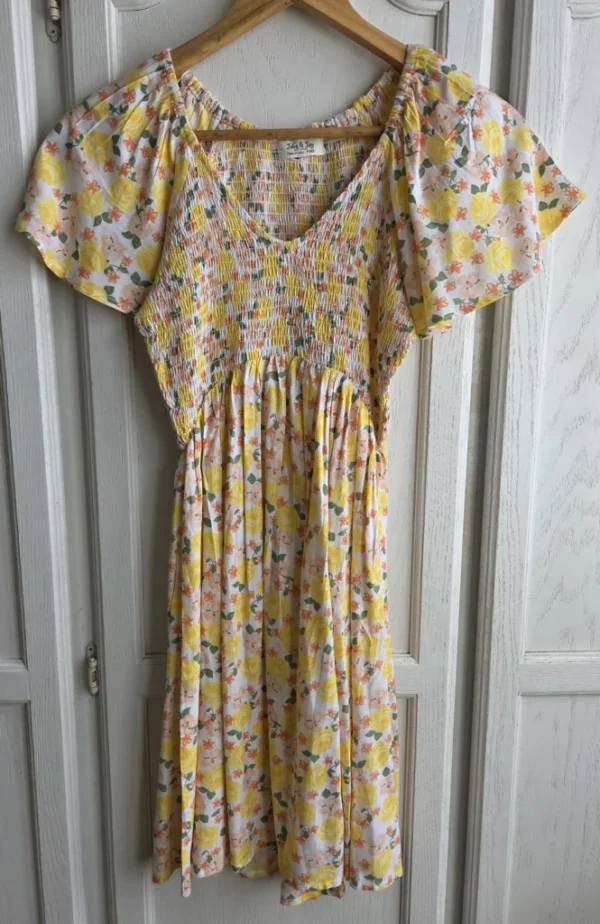 Featured image for Robe fleurie