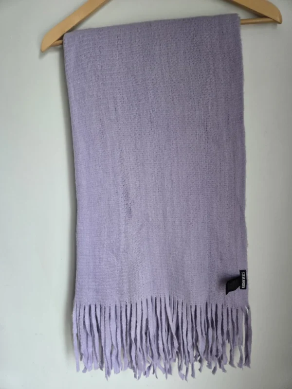 Featured image for Soft Steve Madden scarf