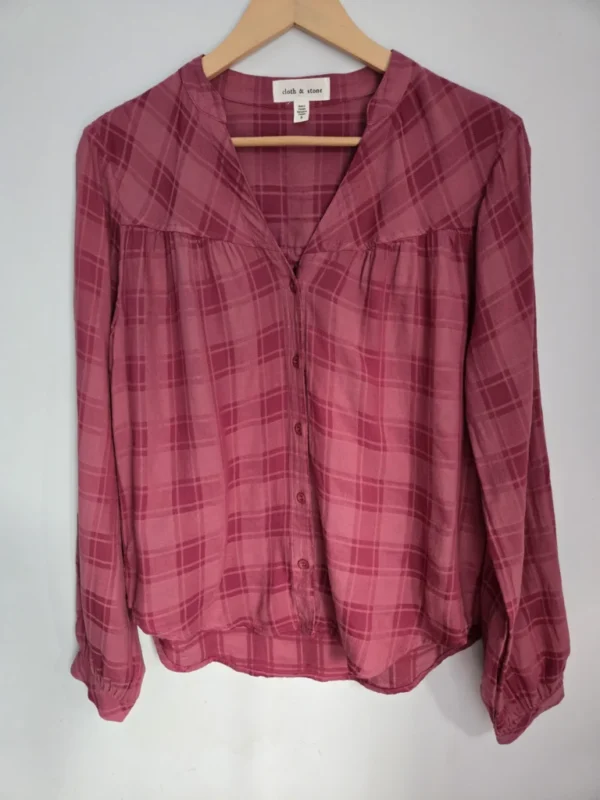 Featured image for Cloth and Stone blouse