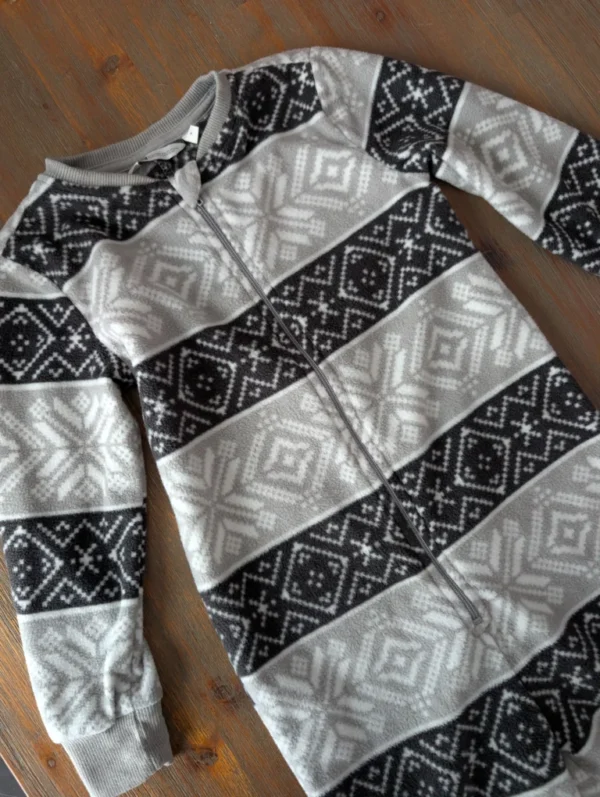 Featured image for Pyjama 1 pièce 3 ans