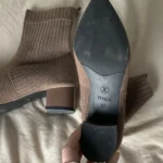 Thumbnail for Pointed boots