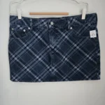 Featured thumbnail for Denim mini skirt GAP