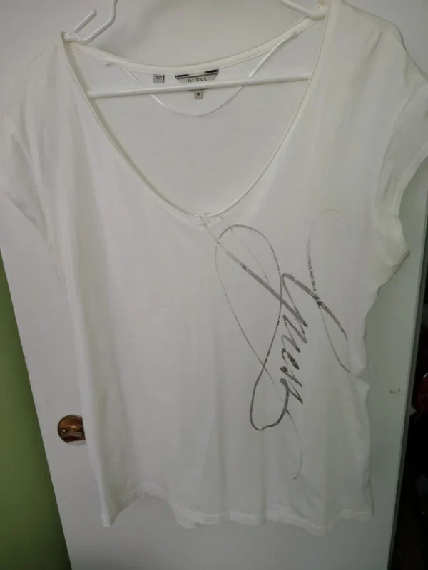 Featured image for white top, short sleeves