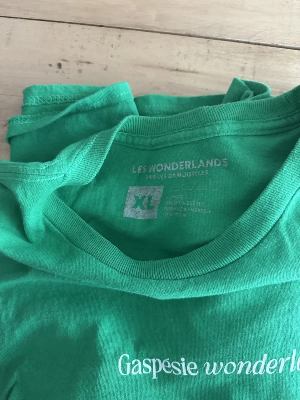 Image for Chandail manches longues Wonderlands