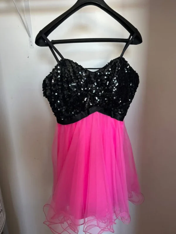Image for Robe de bal courte