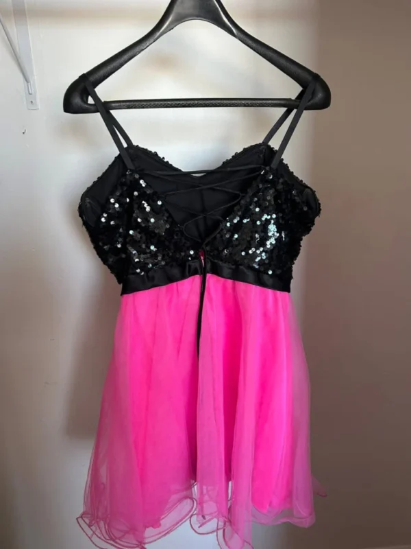 Image for Robe de bal courte