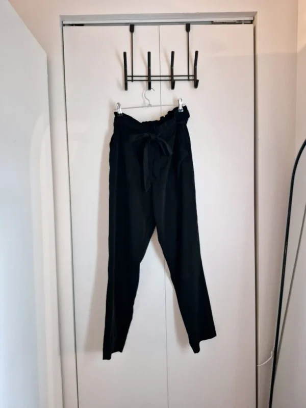 Featured image for Dynamite high waist trousers Small