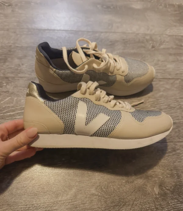 Featured image for sneaker Veja Femme