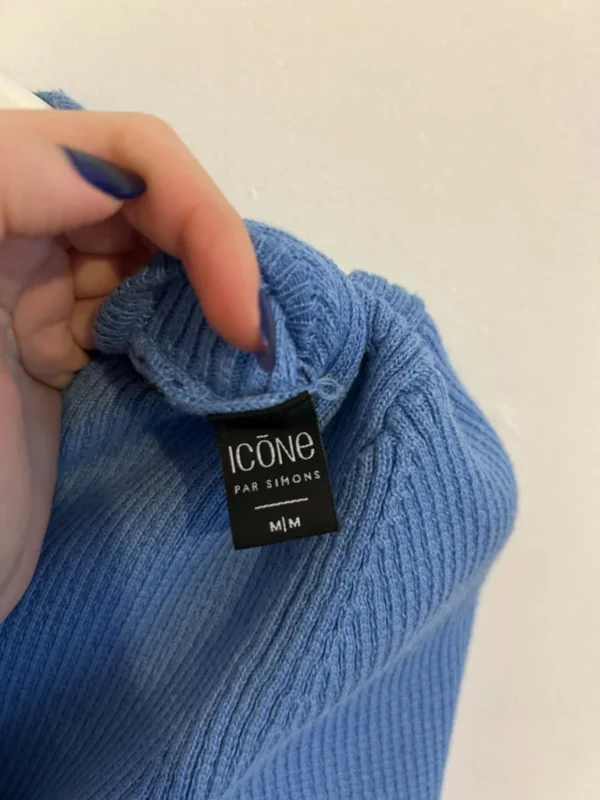 Image for Robe ajourée à manches longues en tricot