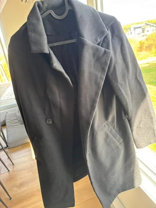 Image for Clean mid-season coat