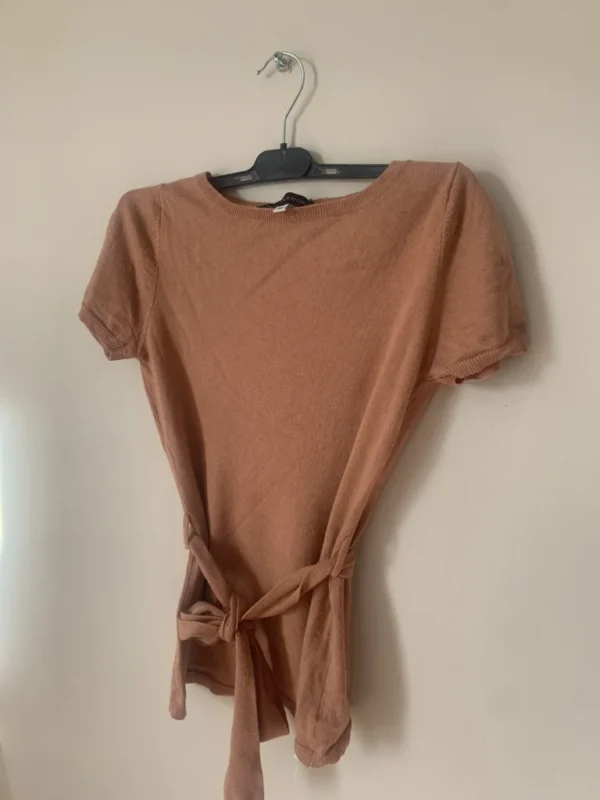 Image for Tara Jarmon Medium Sweater