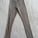 Featured thumbnail for Legging côtelé taupe