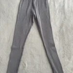 Featured thumbnail for Legging côtelé gris
