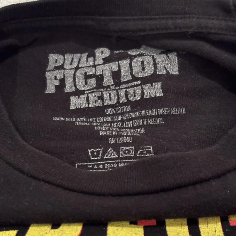 Image for Urban Outfitters - T-shirt Pulp Fiction