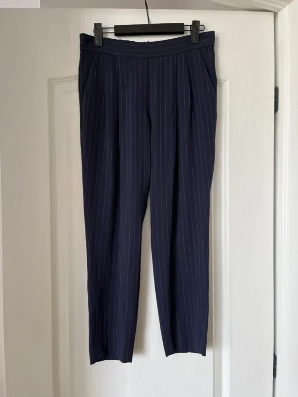 Featured image for Babaton Aritzia Cohen trousers size 2 navy blue