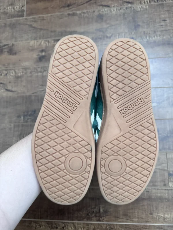 Image for REEBOK shoes size 9