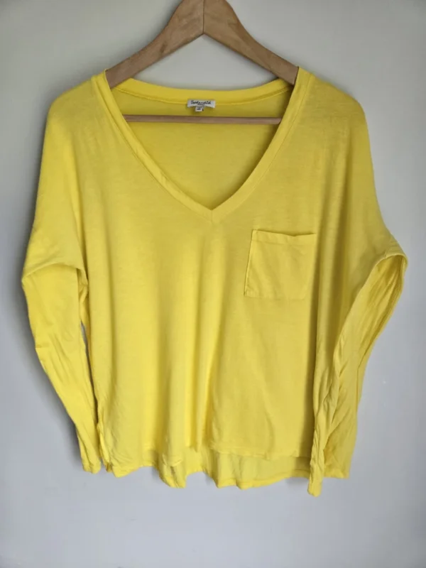 Featured image for Splendid lightweight oversized lemon yellow jumper