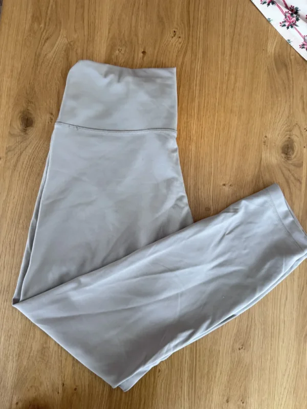 Featured image for Wunder Train Legging 64 cm
