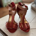 Featured thumbnail for Escarpins Guess neuve grandeur 6