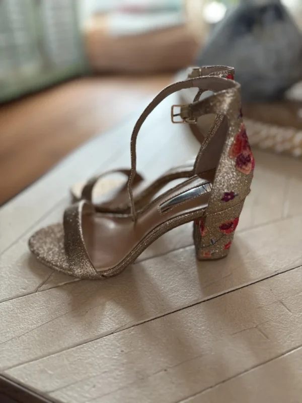 Featured image for Sandales chics grandeur 6