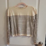 Featured thumbnail for Chandail rayé Zara