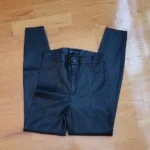 Featured thumbnail for Pantalons faux cuir Zara