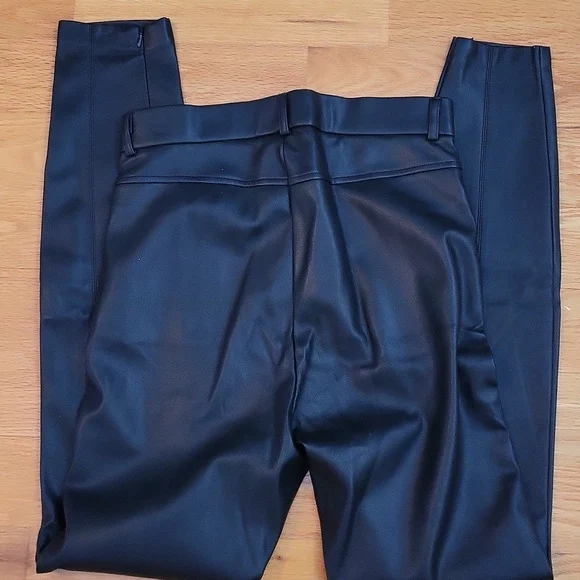 Image for Pantalons faux cuir Zara