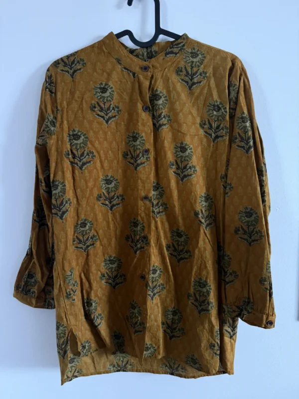 Featured image for Chemise imprimé Floral à la main