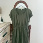 Featured thumbnail for Robe verte H&M