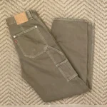Thumbnail for Levi’s Jeans Utilitaire de Papa (Dad Utility Jeans)