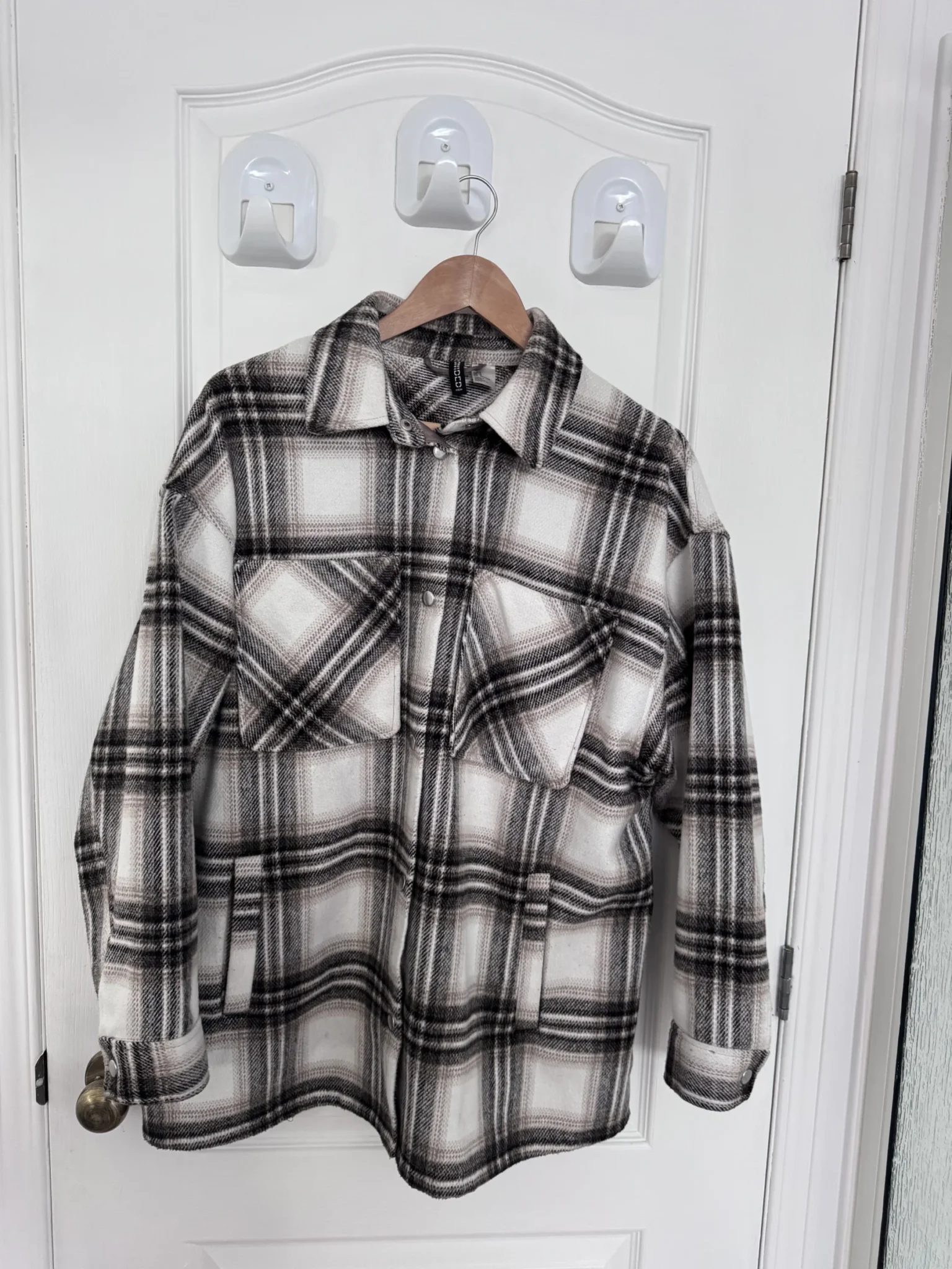 Featured image for HM Overshirt