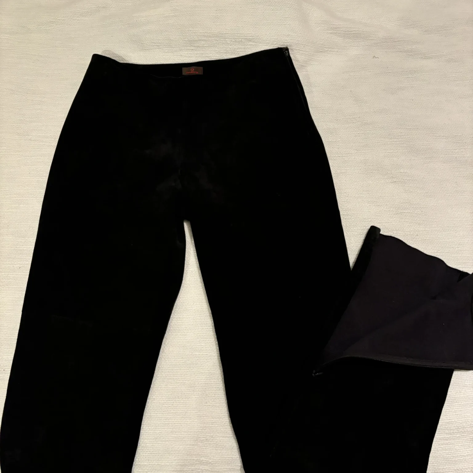 Image for Danier trousers in suede leather