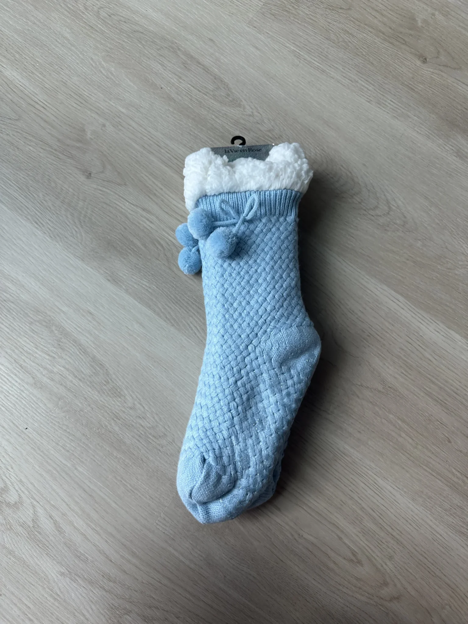 Featured image for La Vie en Rose Slipper Socks